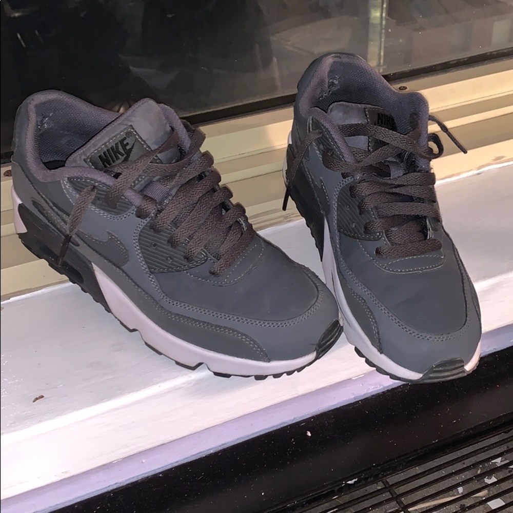 Grey Nike Air Max